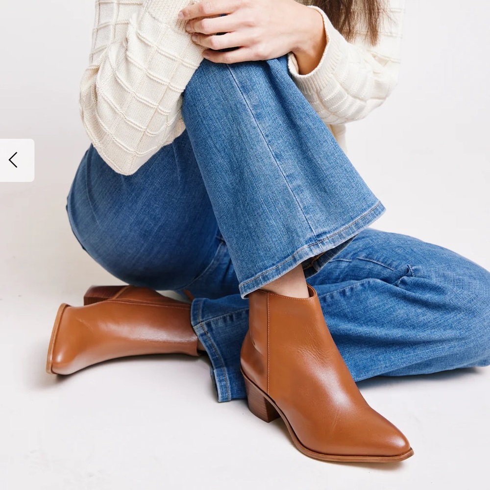 Able Nikki Boot Brandy Size 11 new without box
